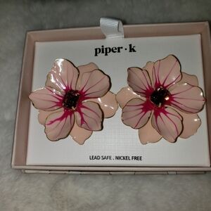 New Piper K Floral Hand Painted Pink and Light Pink Flower Stud  Earrings W/ Gem